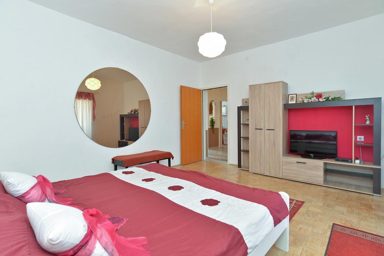 Apartments Stjepan 725 Fažana Eksteriør billede